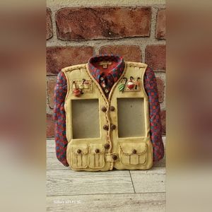 PICTURE FRAME FISHING VEST